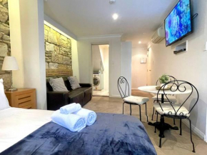 Sydney Escape - Pyrmont Stylish Studio Apartment, Sydney